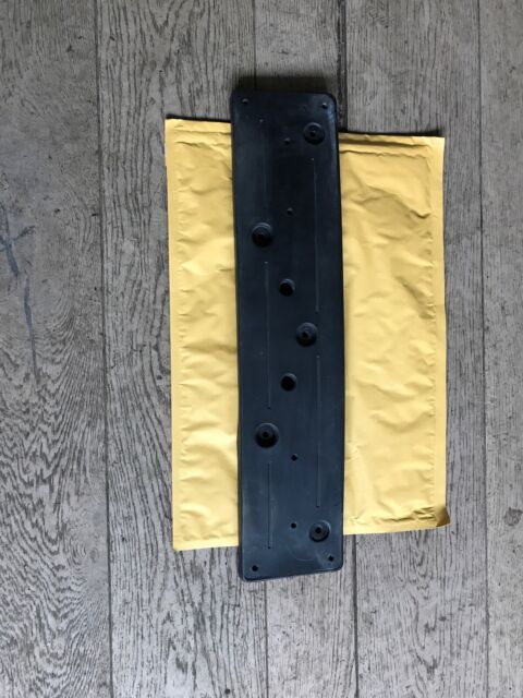 NEW GENUINE BMW 4 SERIES F32 F33 F36 M SPORT FRONT BUMPER NUMBER PLATE HOLDER
