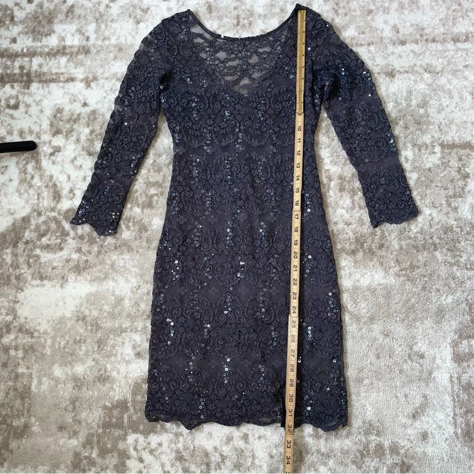 VETEMENTS Abito Jump Apparel marca grigio pizzo su grigio paillettes body con vestibilità XS