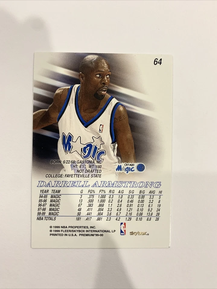 Baloncesto premium SkyBox #64 1999-00 Darrell Armstrong Foto 2 de 3