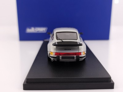 LookSmart Porsche 911 3.2 Coupe 1989 ゲーム・おもちゃ・グッズ LookSmart Porsche 911 3.2 Coupe 1989 ゲーム・おもちゃ・グッズ