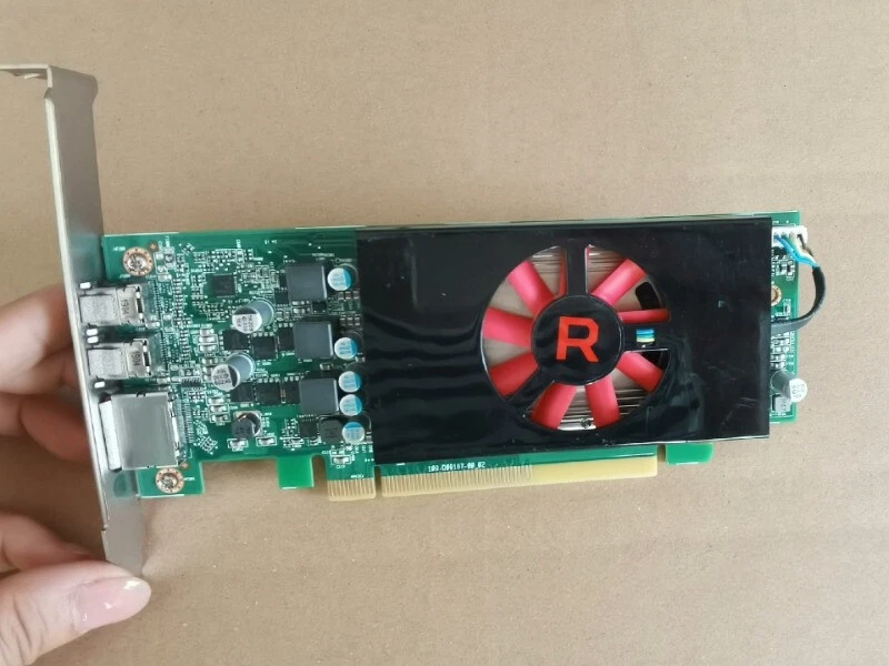 AMD RADEON RX550 4GB GDDR5 DISPLAYPORTS OPGA14 109-D09187-00-02-0NDRG5 - Image 2 of 4