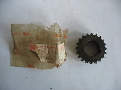 New NOS GM Chevrolet LUV Isuzu Balance Camshaft Gear Outer 94021569 1972-1975
