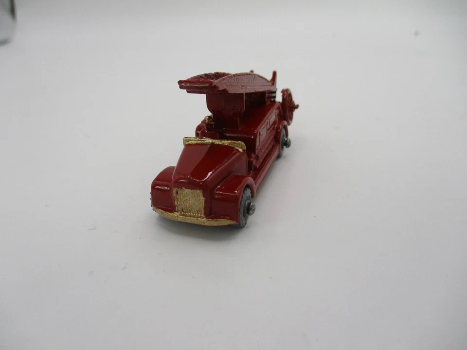 VINTAGE LESNEY MATCHBOX NO.9B-1 DENNIS FIRE ESCAPE TRUCK GMW RESTORED EXCELLENT - Image 2 of 4