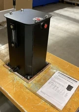 Hydraulic Reservoir 24W701  5 gal 1" NPT Suction Port Thread Size