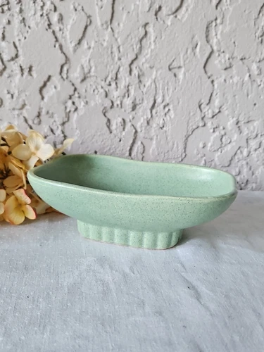 Vintage McCoy Pottery Sage Green Planter #1801