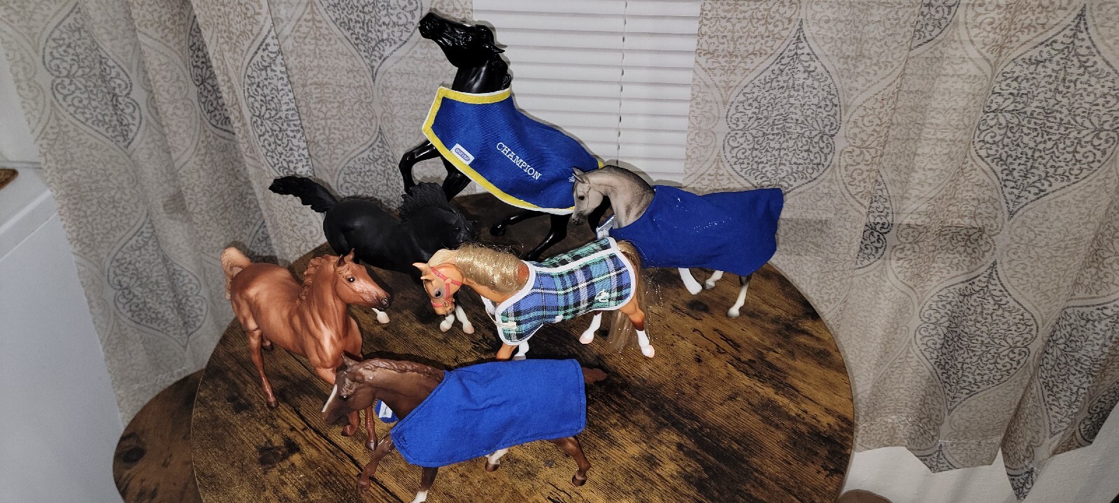 Lot of 5 Breyer horses and 1 Grand Champion, Breyerfest eBay