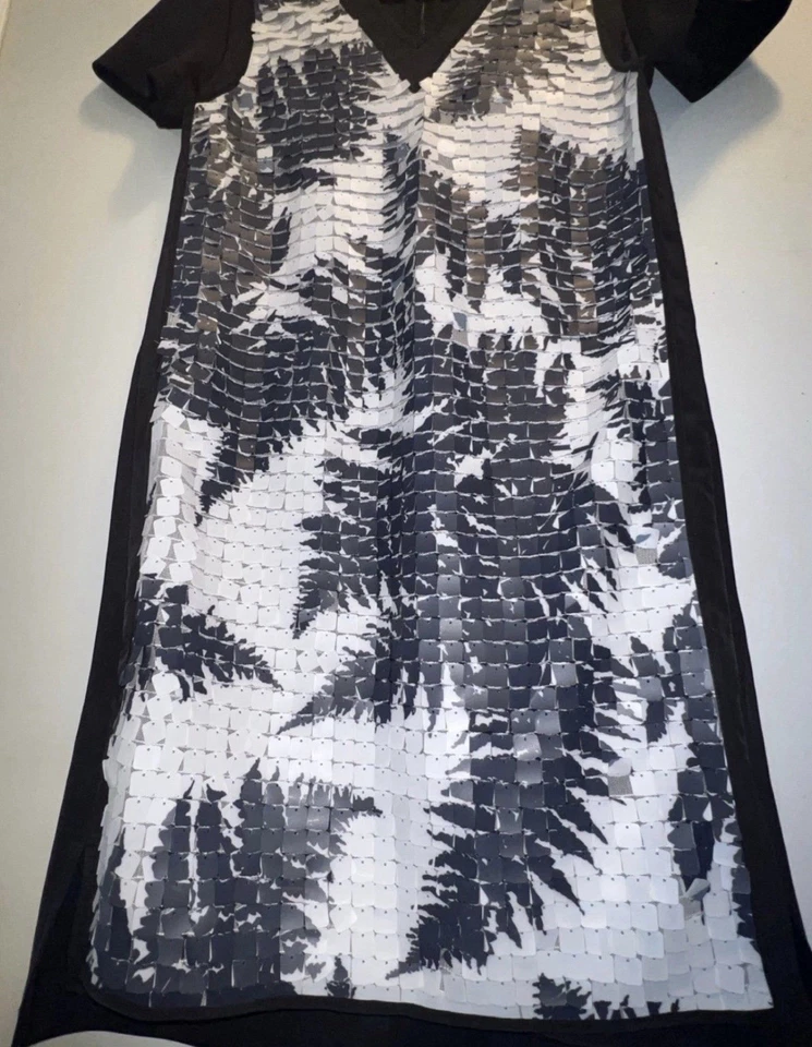 Vestido vaina Reed Krakoff blanco y negro lentejuelas pequeño para mujer precio de venta sugerido por el fabricante 130 USD Foto 3 de 4