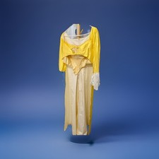 Hamilton Ladies Victorian Ball Gown Costume -Yellow, size L with bonus top M 
