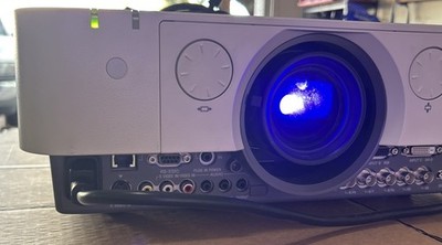 Sony VPL-FHZ55 WUXGA Data 3LCD Projector - White for sale online
