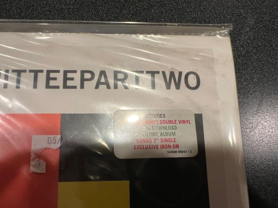 Beastie Boys Hot Sauce Committee Part Two 2LP WHITE vinyl sealed 7 inch