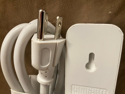 6-Outlet Power Strip, 4Ft Extension Cord White - Picture 6 of 6