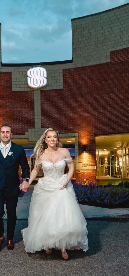 Allure Bridals 9803 (象牙白/香槟) 婚纱,尺寸 8 — 第 3/4 张图片