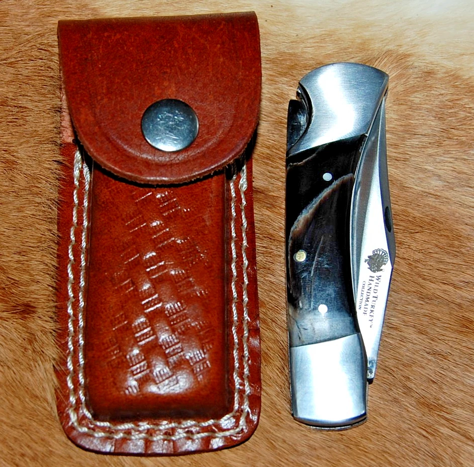 Cuchillo Plegable Clásico Medio de 7" con Funda de Cuero - Manijas de Cuerno Foto 2 de 4