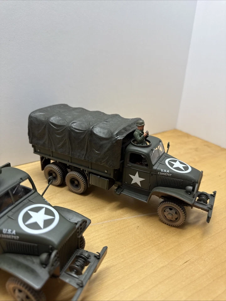 FORCES OF VALOR GMC CCKW-353B CARGO TRUCK "US ARMY" 1/32 Lot Of 2 - Image 4 of 4