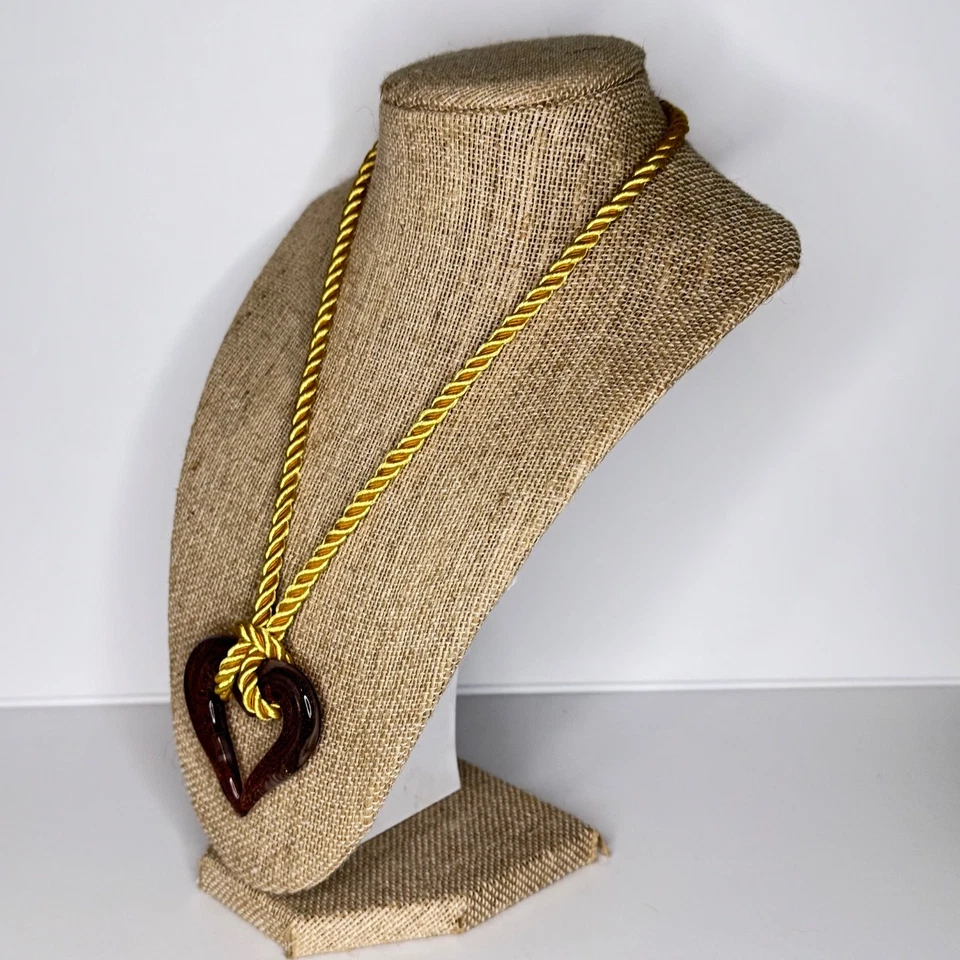 Collar Corazón Púrpura Vidrio Artístico en Cuerda Dorada Cordón Tono Dorado Cadena Extender Foto 2 de 4