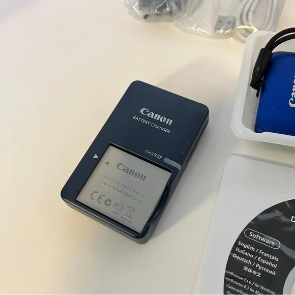 PARTS REPAIR Canon PowerShot ELPH 100 HS Blue 12.1MP Digital Camera Box Charger - Image 3 of 4