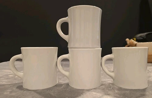 REGO Restaurantware Restaurant Ware Coffee Mugs Glossy White Lot of  4 Used 