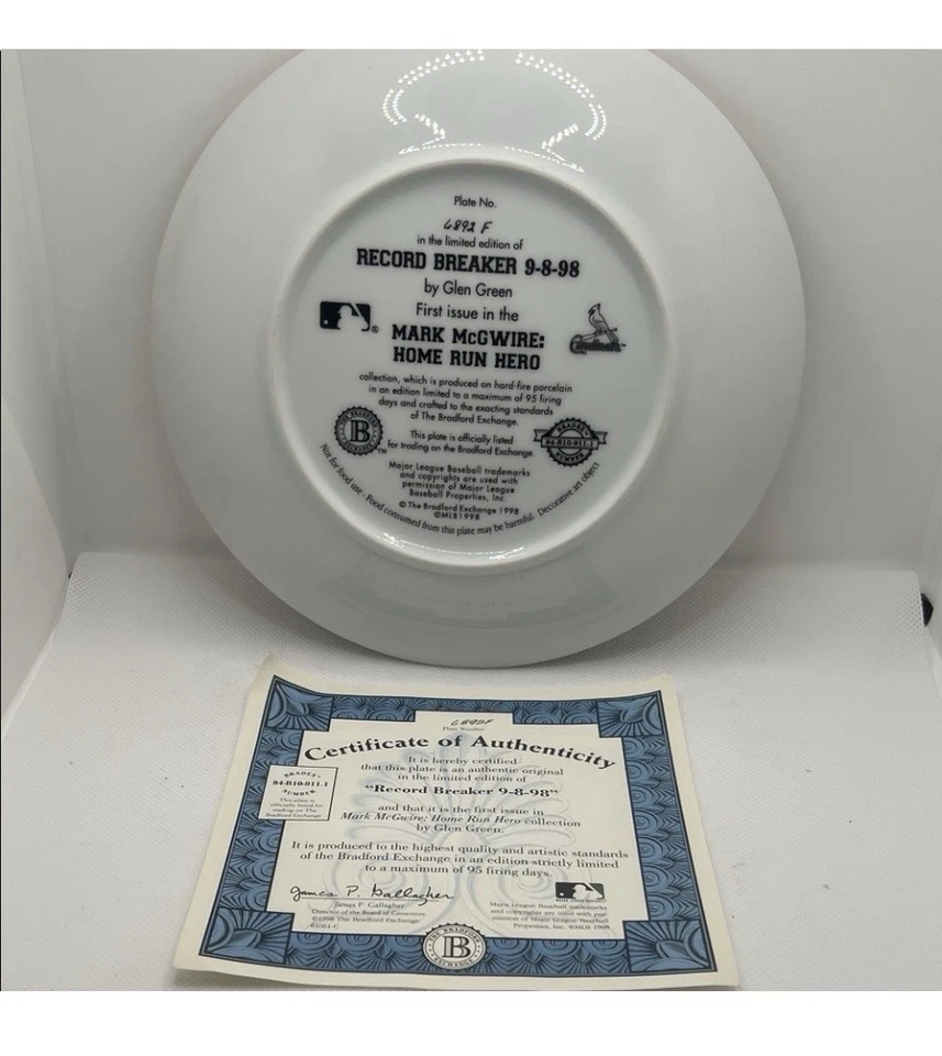 Mark McGwire “Homerun Hero” Record Breaker 9-8-98 - Placa de intercambio Bradford Foto 4 de 4