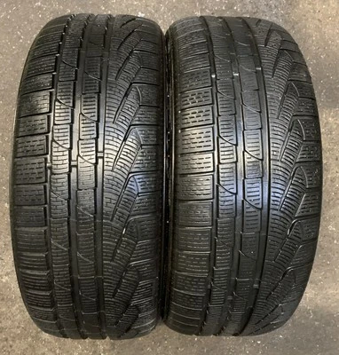 2 Winterreifen Pirelli SottoZero Winter 240 Serie II * RSC 245/40 R20 99V M+S RA - Bild 1 von 3