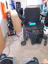 Quickie QM-710 Power Wheelchair - Black