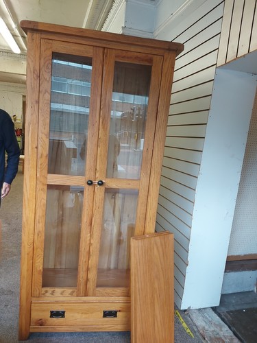 oak display cabinet Delivery Takes UPTO 7 to 10 DAYS - Picture 2 of 3