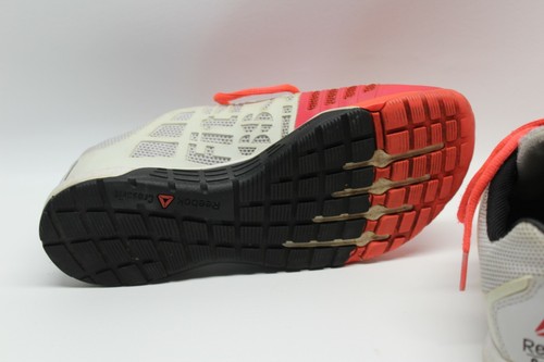 REEBOK CROSSFIT CF74 Womens 8 US Athletic Cross Training Red White Shoes - Picture 5 of 7