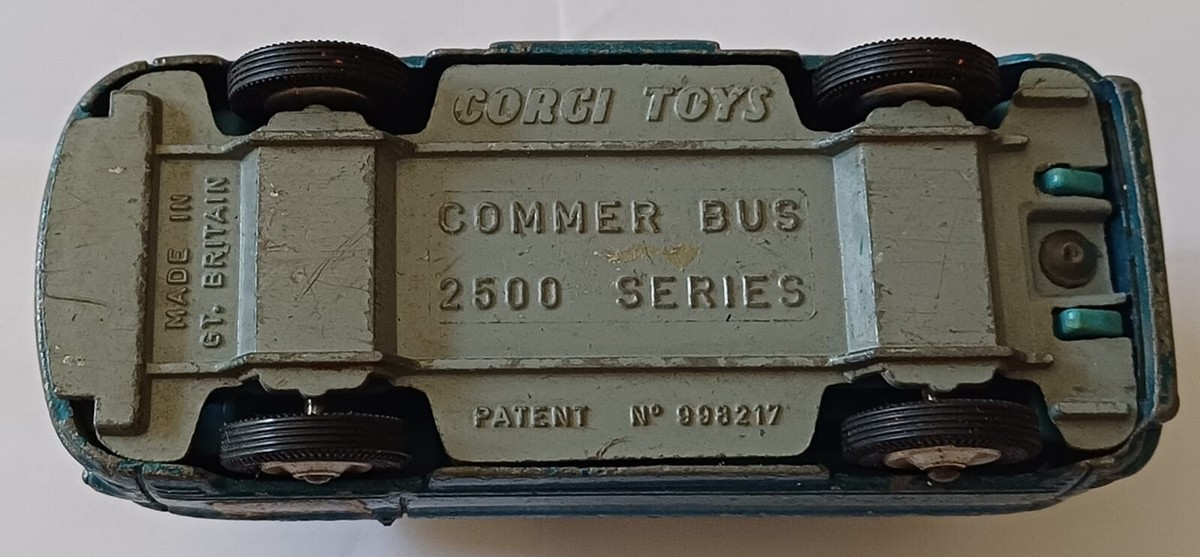 Corgi Toys Commer Bus 2500 series, discrete condizioni | eBay