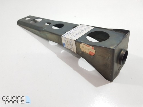 82418732 Supporto Paraurti Anteriore Lancia Delta I (1986-1992) Nuovo Originale - Foto 2 di 5