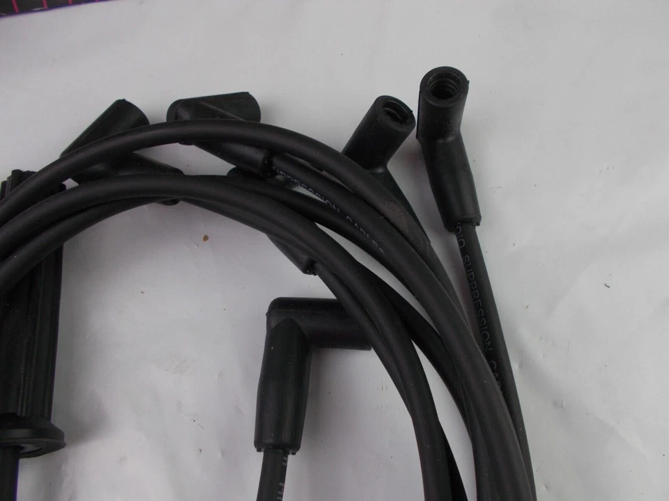 Juego de cables de bujía-VIN: M Xact 9540 se adapta; Buick Oldsmobile Foto 4 de 4