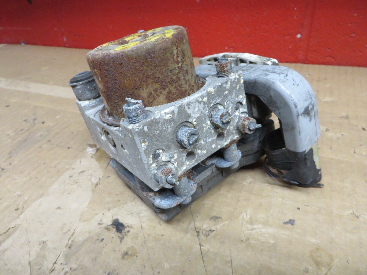 MAZDA 6 03 04 2003 2004 ABS Unit Anti Lock Pump Module OEM