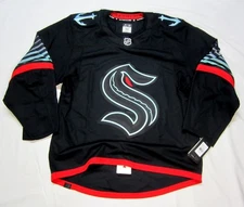 NO TARIFFS size 50 Seattle Kraken Fanatics Authentic Pro NHL Jersey Alternate