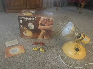 GE Deluxe Time-A-Tan 1981 Original Box