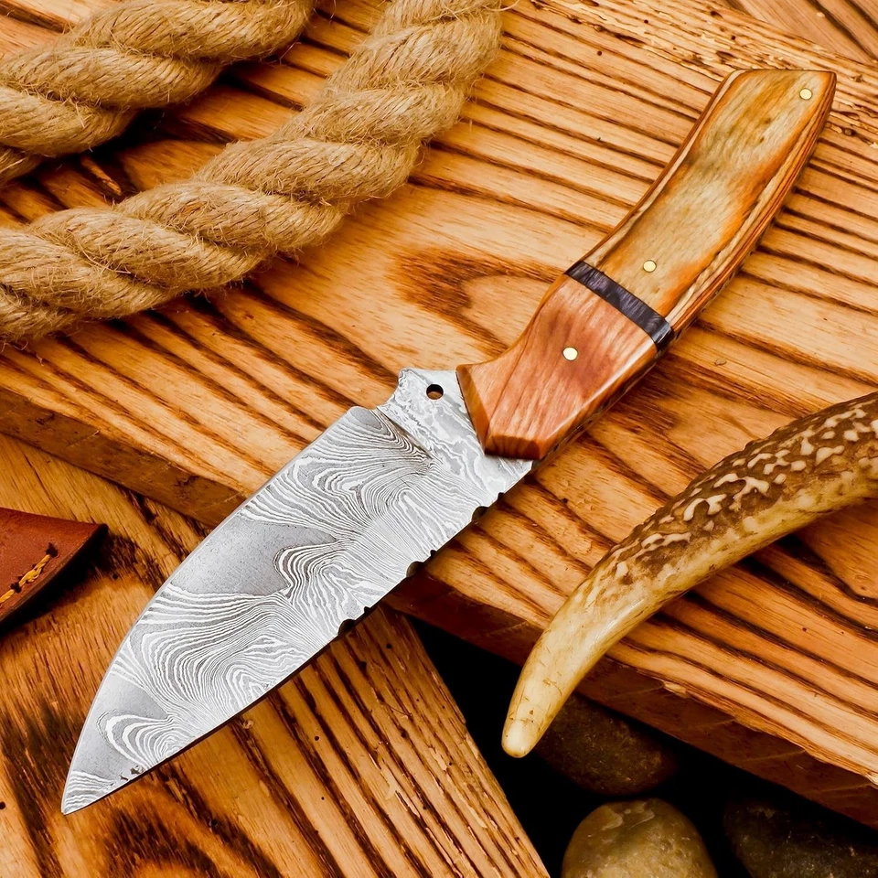 Cuchillo de caza Damasco hecho a mano de 9" hoja fija de 288 capas con funda de cuero Foto 3 de 4