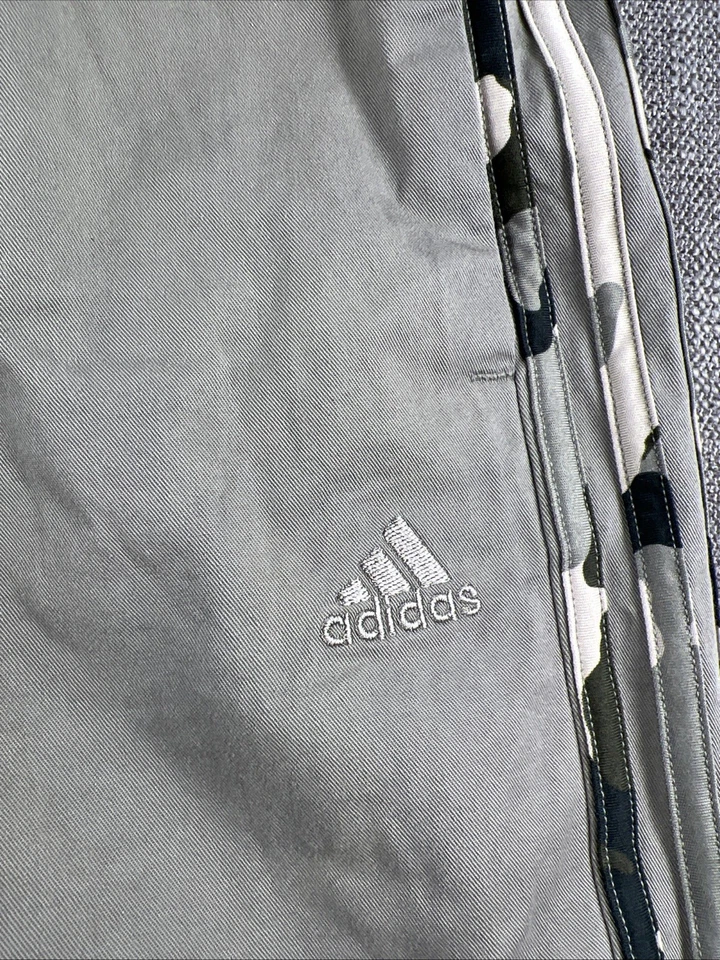 Adidas Originals Camo Three Striped Pants Women’s M Green Jogging Gym Casual - Image 3 of 4