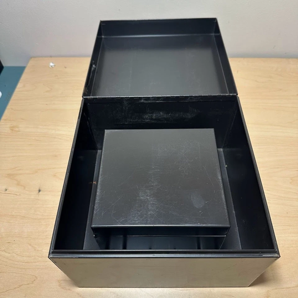 Vintage Nesting Metal Storage File Boxes and Index Card Set (3) - Image 2 of 4