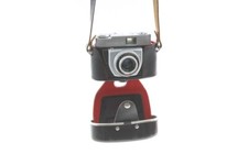 Beier Beirette Rangefinder Camera with Crossbody Bag Vintage Deco Collectors