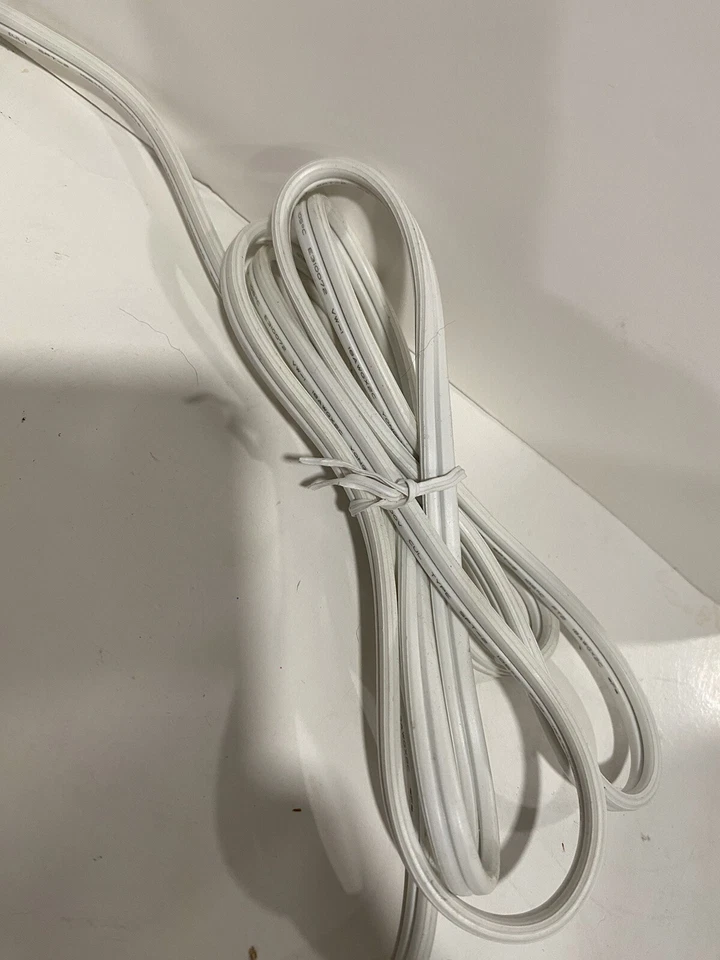 Nyko Charge Station Dock 87000-A50 for Nintendo Wii Controllers *UNTESTED* - Image 2 of 4