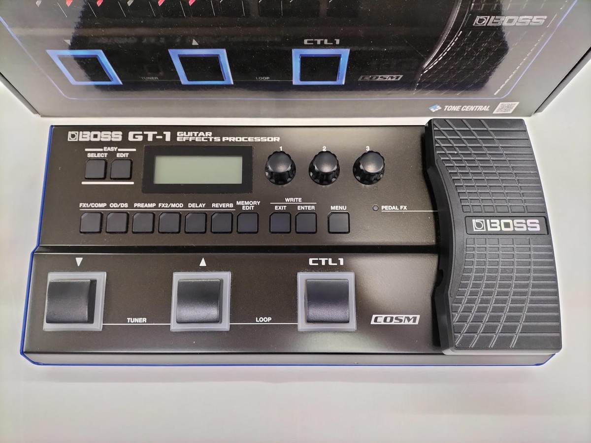 Boss GT-1B Bass Multi-Effects Processor Pedal - Excellent