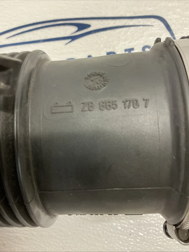 Tubo de manguera de conducto de admisión de filtro de aire Bmw 750i Foto 3 de 4