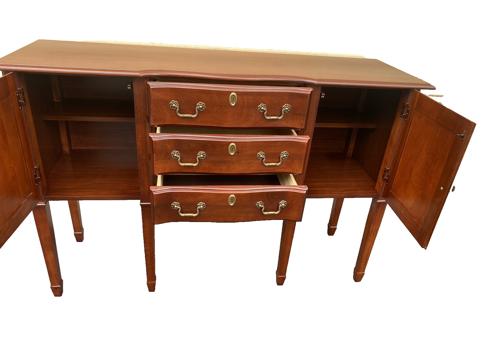65830   Cherry Hepplewhite Buffet Sideboard Server Cabinet