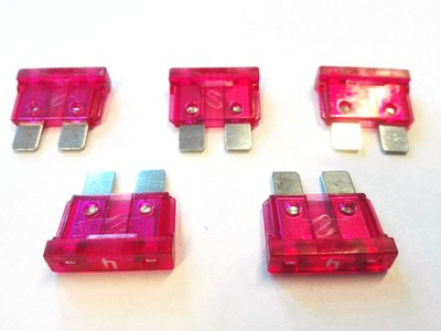 100 x Flachstecksicherung - Sicherung 4A / 32V / pink