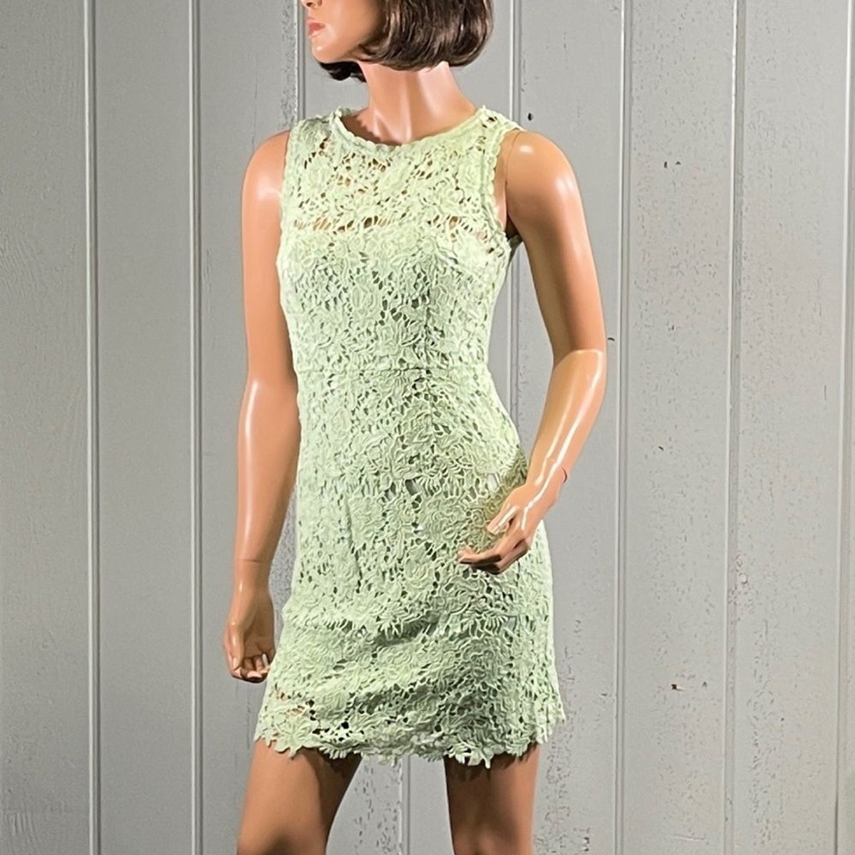 graduation long white dress Zapaka Women Cute Bateau Short Sleeves Lace-Up Back Commencement Dress with Lace, White / US4 Short Sleeve Denim Denim Whether For Wedding Silk Satin Colors:Turquoise 717 Classic Bridal Gown
