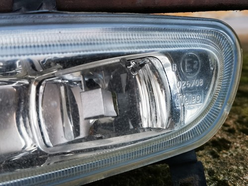 PEUGEOT 406 COUPE LEFT FOG LIGHT VALEO 66978350 G, 67720895 - Picture 8 of 24