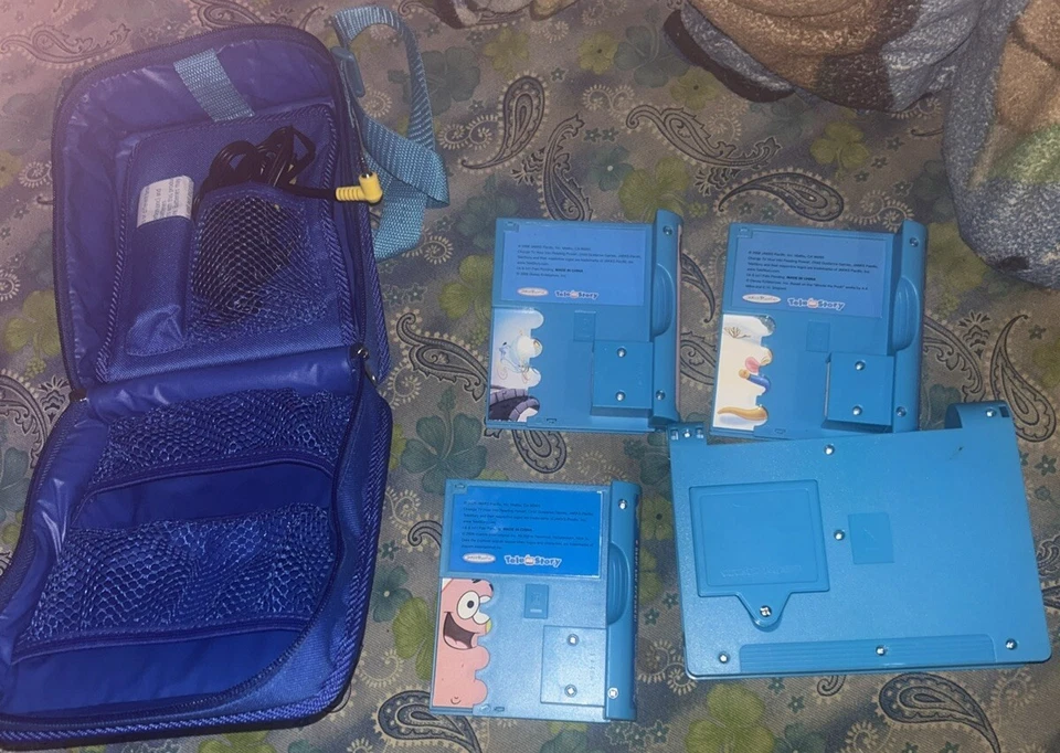 Sistema interativo de livros de histórias Tele Story com Bob Esponja, Cinderela e Winnie - Imagem 2 de 4