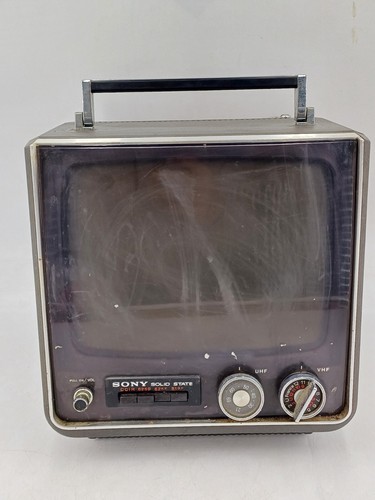Ancienne télévision portable SONY TV-112 UM Solid State années 1970 vintage - Zdjęcie 3 z 24