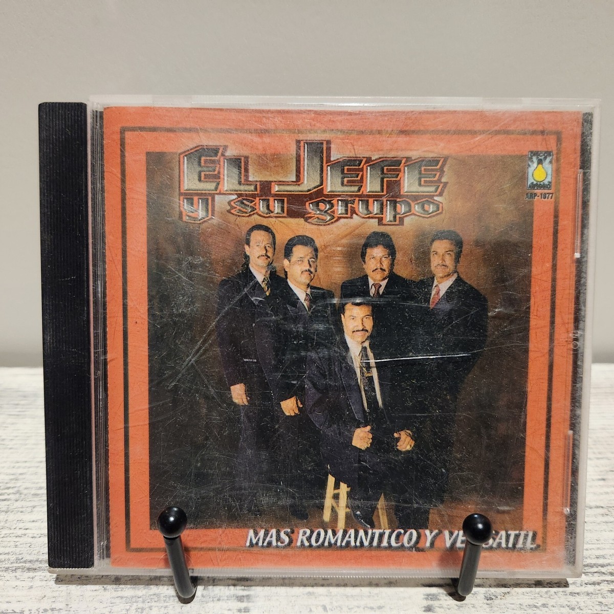 【中古】「非常に良い」［CD］EL ENTREVERO El Jefe Y Su Grupo Mas Romantico Y Versatil RARE Spanish Cd