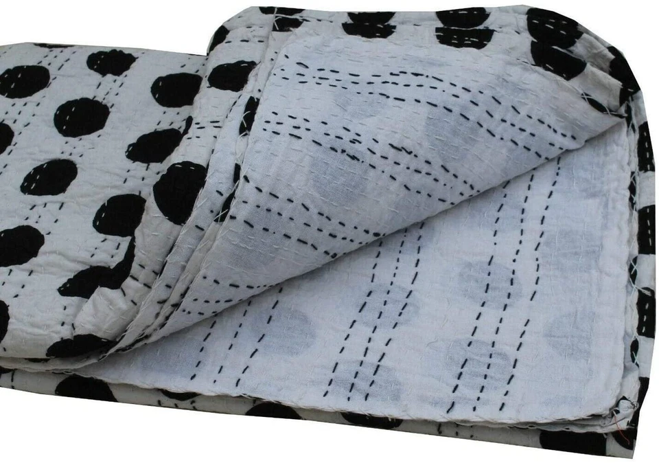 Indian Bedspread Polka Dot Print Kantha Quilt King Size Coverlet Handamde Gudari - Image 4 of 4
