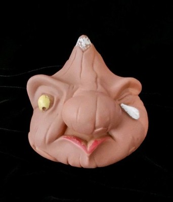 Vintage Europet Heimtierbedarf Crying Onion Squeaker 1989 Toy HTF Collectible