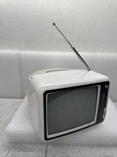 Alaron Portable 7" Black And White TV With AM/FM Radio TV-646RW UNTESTED