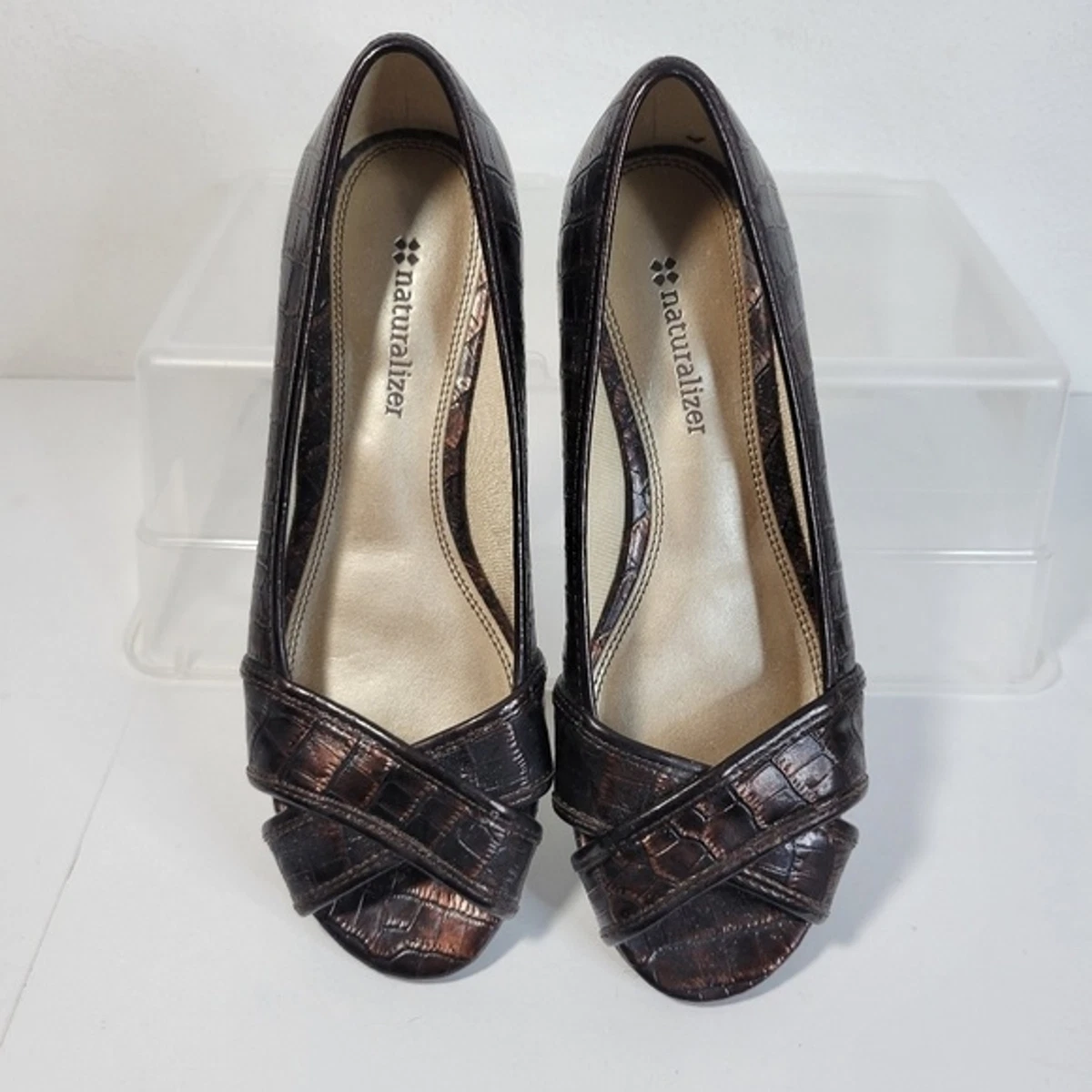 Naturalizer peep sale toe shoes
